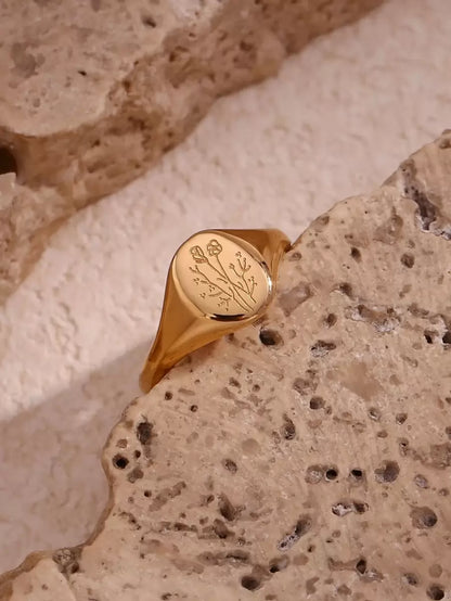 Bloom Charm Ring Floral Design