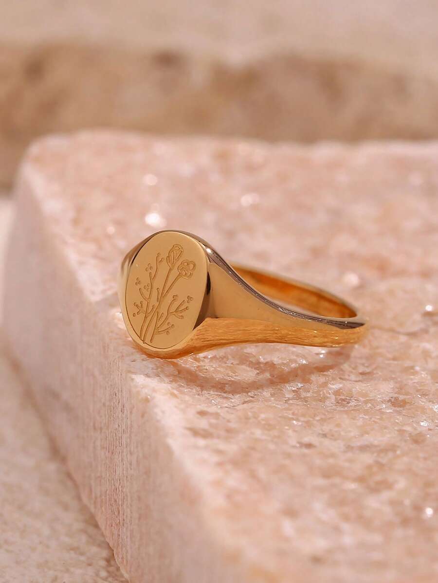 Bloom Charm Ring Floral Design