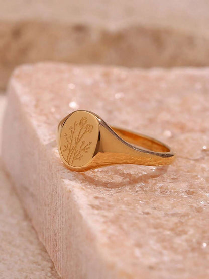 Bloom Charm Ring Floral Design