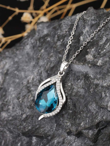 Azura Teardrop Necklace