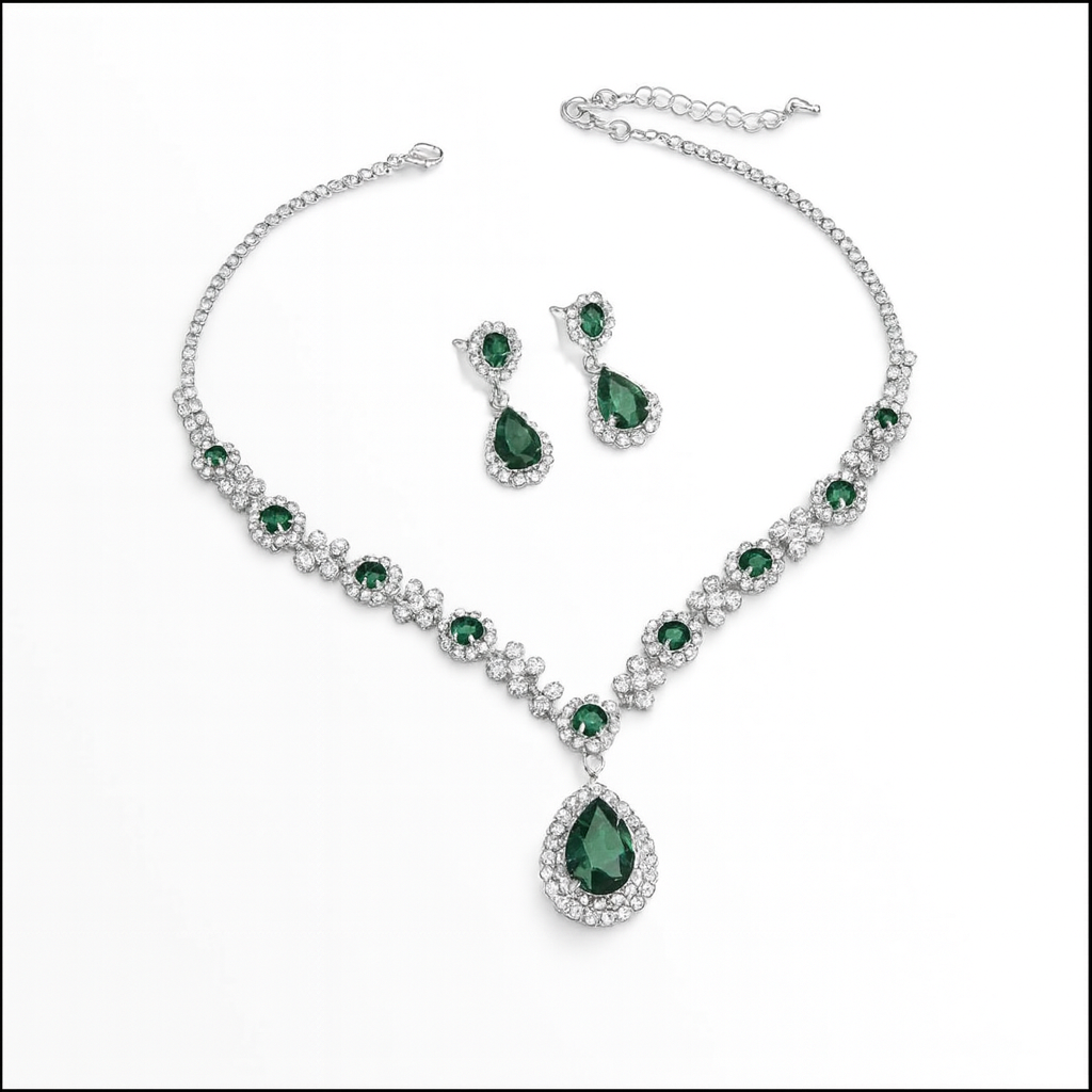 Aurora Set – Crystal Necklace and Earrings