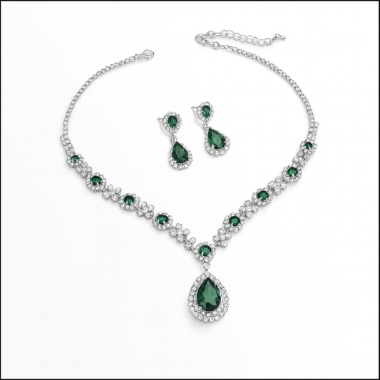 Aurora Set – Crystal Necklace and Earrings