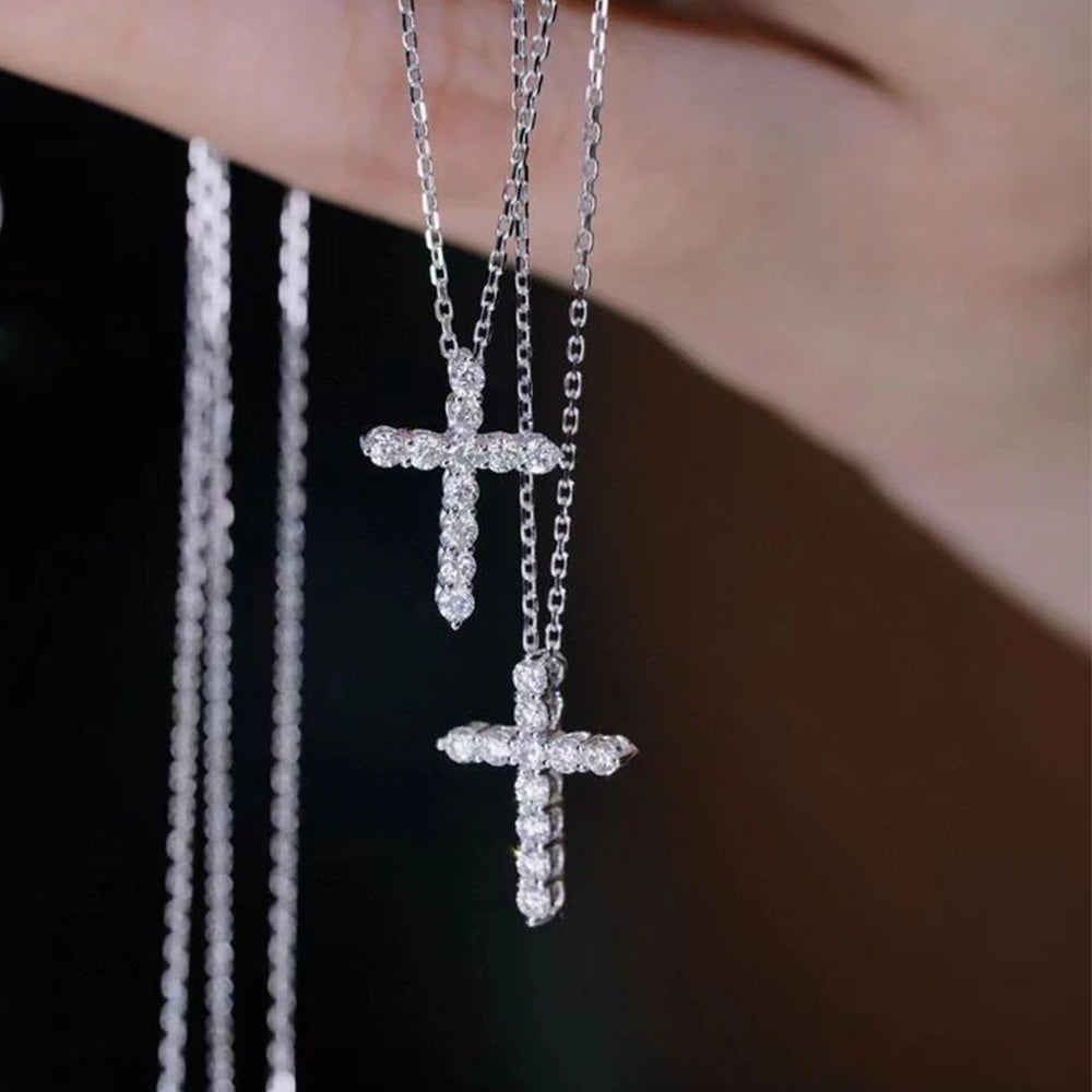 Divina Necklace