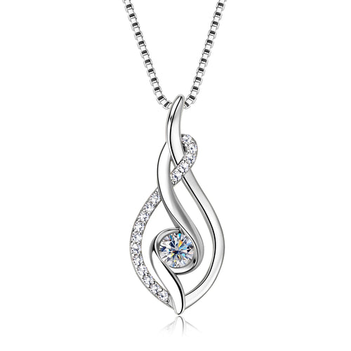 Solenne Necklace