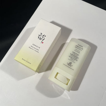Matte Sun Stick Mugwort